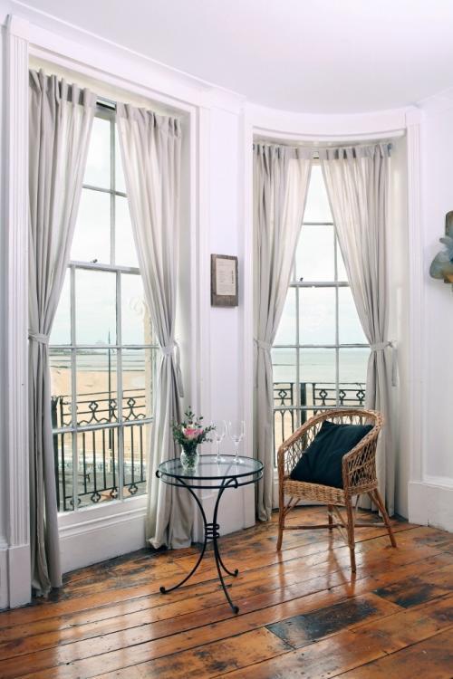 Beachview Guest House Accommodations Margate Exterior photo